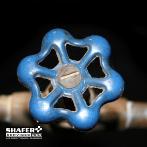 how to shut off water line